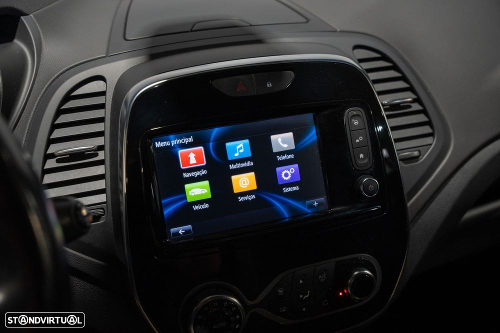 Renault Captur 1.2 TCe Exclusive EDC - 28