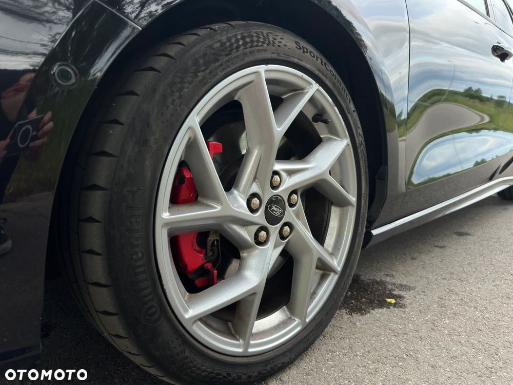 Ford Focus 2.0 EcoBlue ST - 24