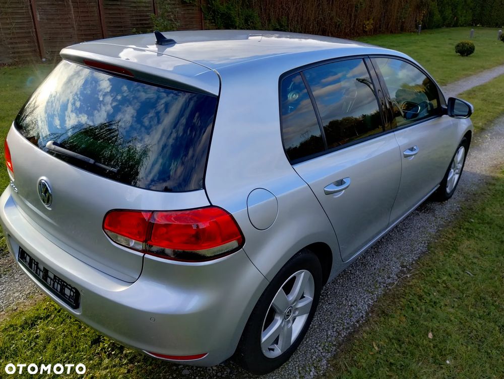 Volkswagen Golf 1.6 TDI DPF Comfortline - 13