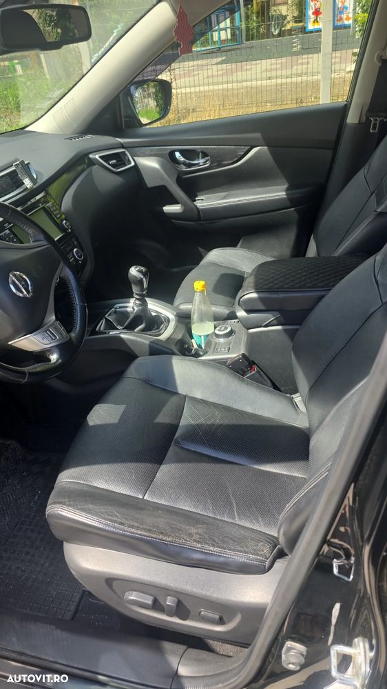 Nissan X-Trail - 1