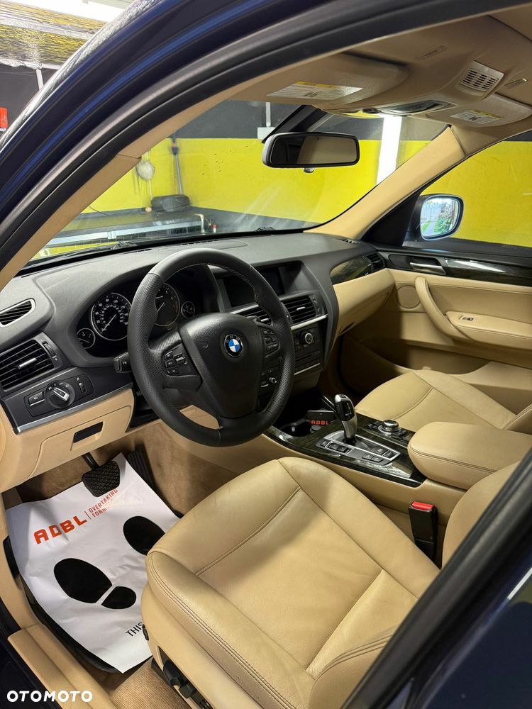 BMW X3 28i xDrive - 8