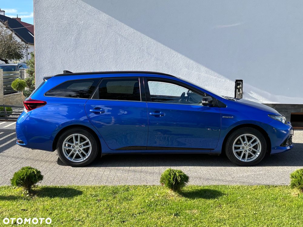 Toyota Auris 1.8 HSD Prestige NAVI - 40