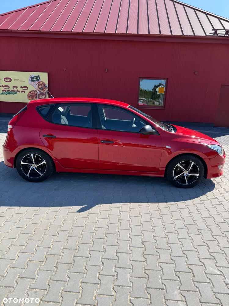 Hyundai i30 1.4 Base - 4