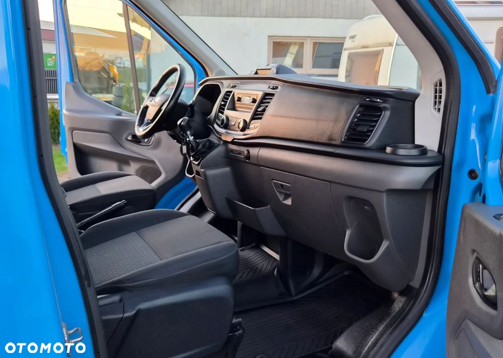 Ford Transit 2.0D L3H2 5 osobowy Brygadówka Webasto - 11