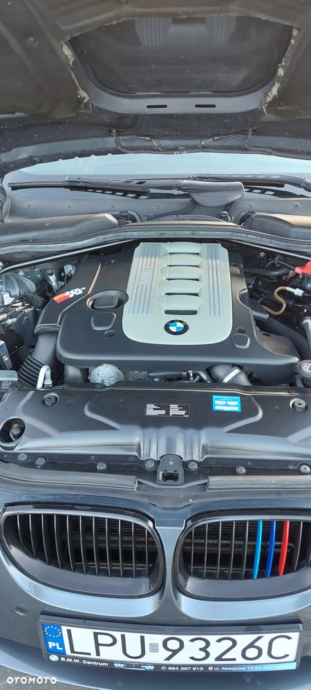 BMW Seria 5 525d Edition Sport - 8