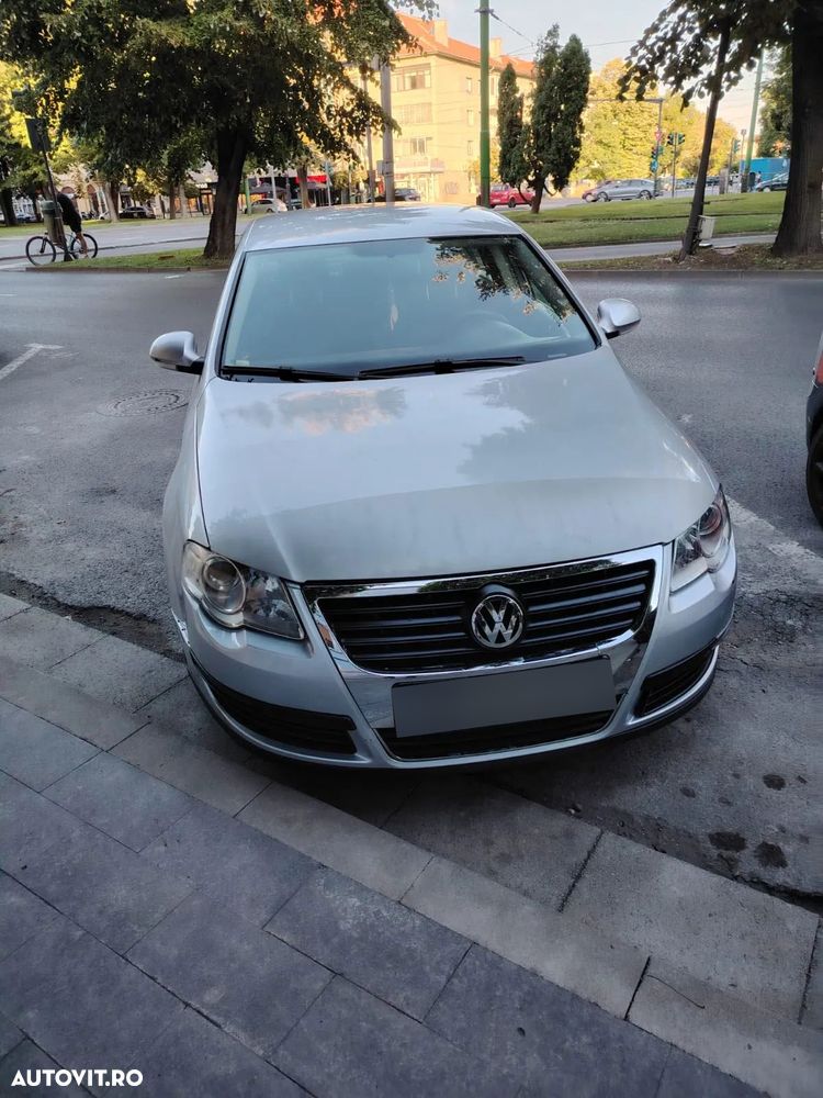 Volkswagen Passat Variant 1.6 Comfortline - 1