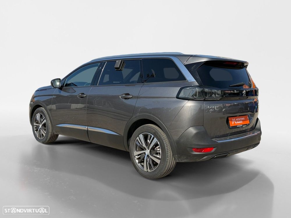Peugeot 5008 2024 photo 3