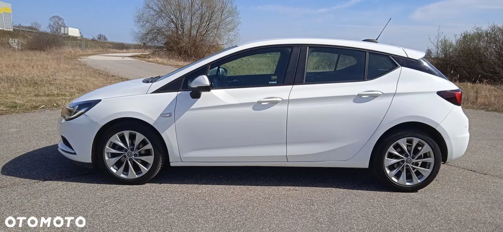 Opel Astra 1.6 D (CDTI) Start/Stop Dynamic - 4