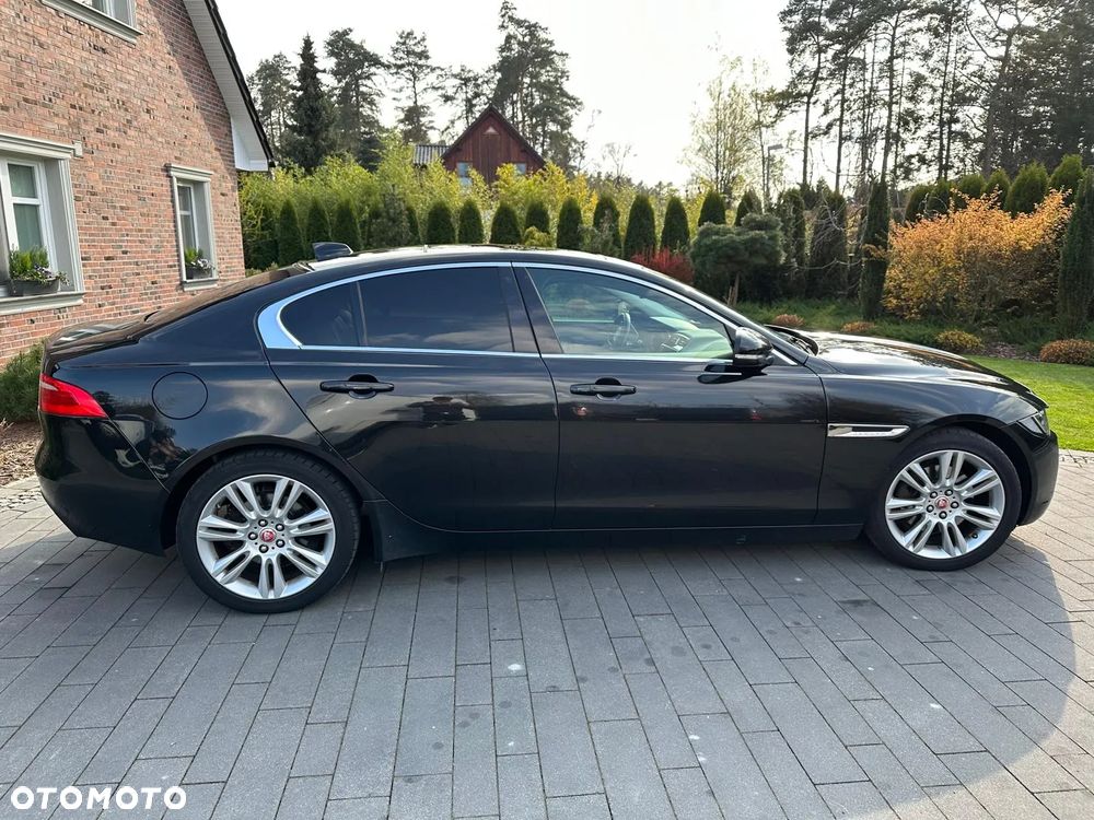 Jaguar XE 20d AWD Prestige - 1