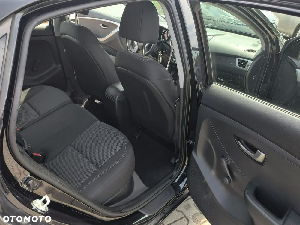 Hyundai i30 - 15