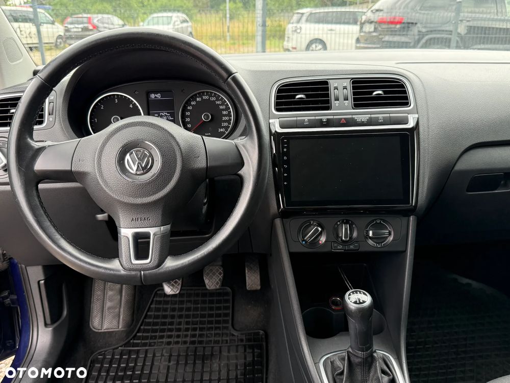 Volkswagen Polo - 7