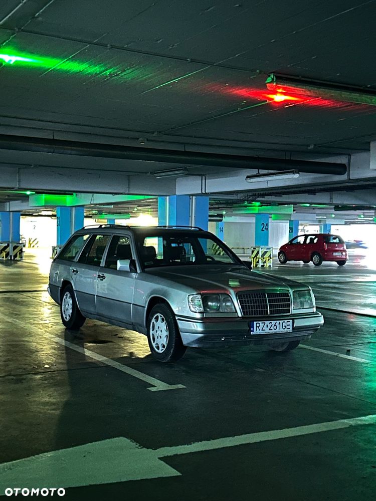 Mercedes-Benz W124 (1984-1993) - 3