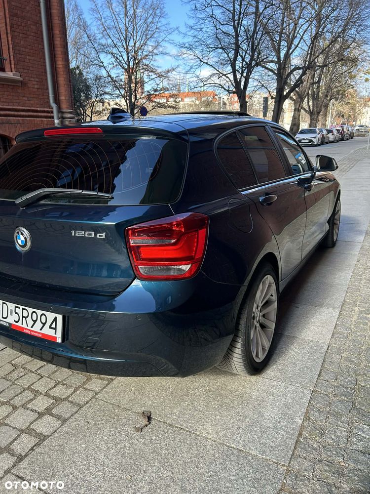 BMW Seria 1 120d - 10