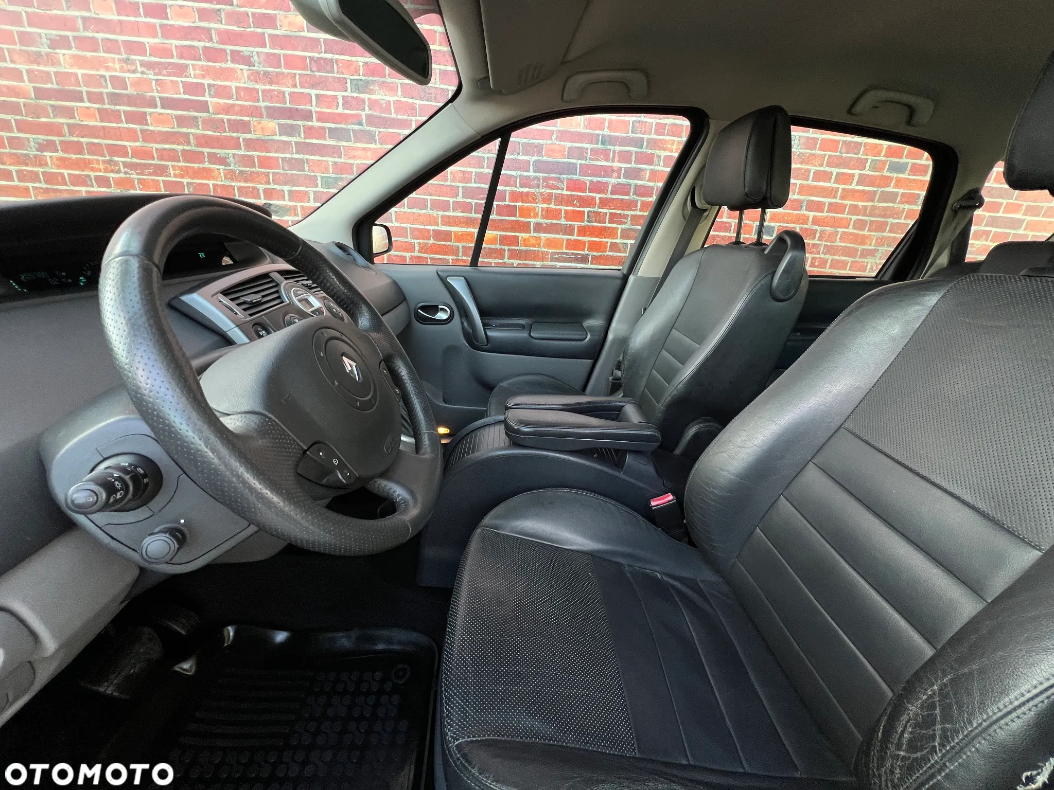 Renault Scenic - 10
