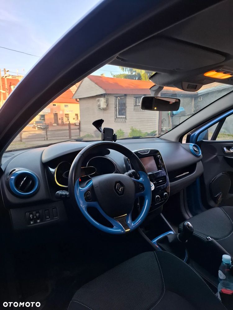 Renault Clio 1.2 16V Intens - 6