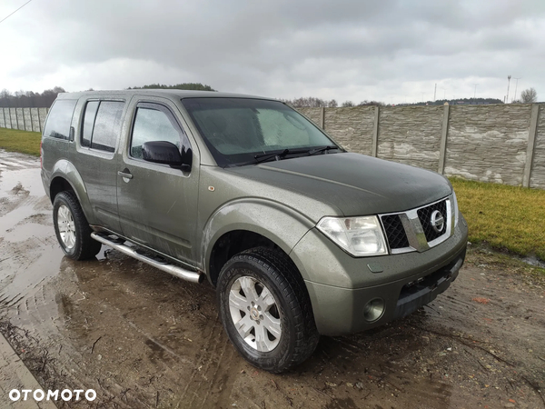 Nissan Pathfinder 2.5 DCi Comfort / XE