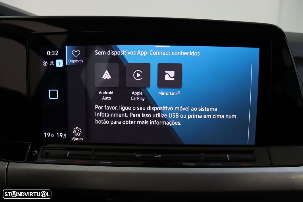 VW Golf 2.0 TDI Life - 25