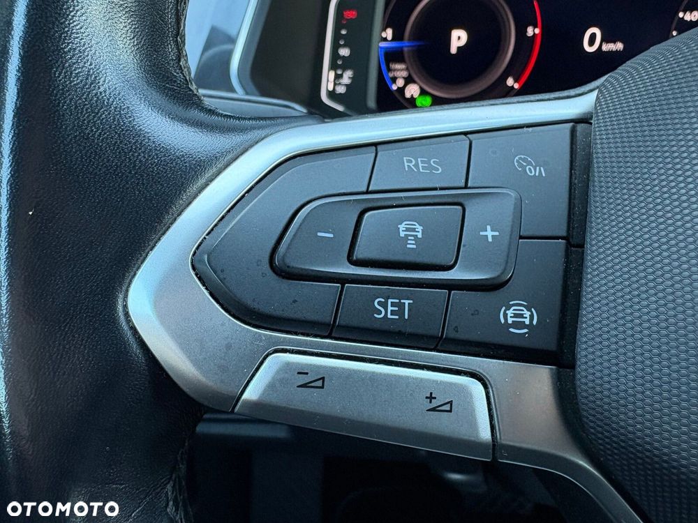Volkswagen Tiguan Allspace - 23