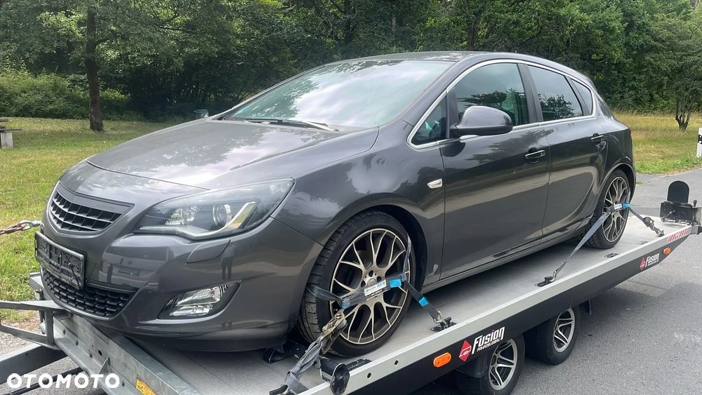 Opel Astra 1.4 Turbo Edition Sport - 1