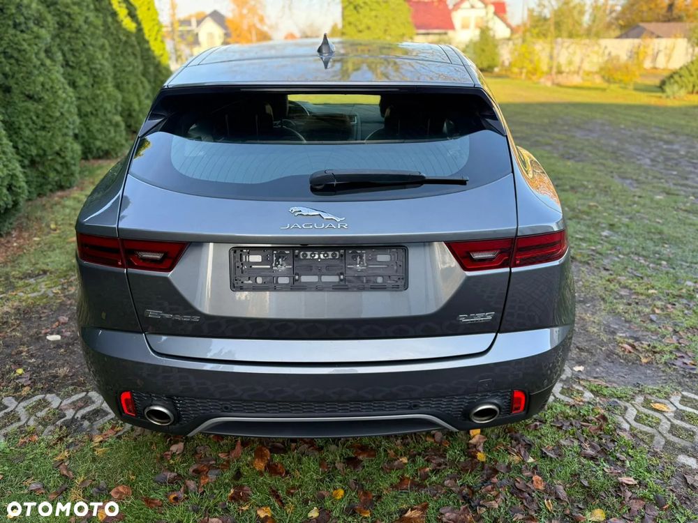 Jaguar E-Pace - 14