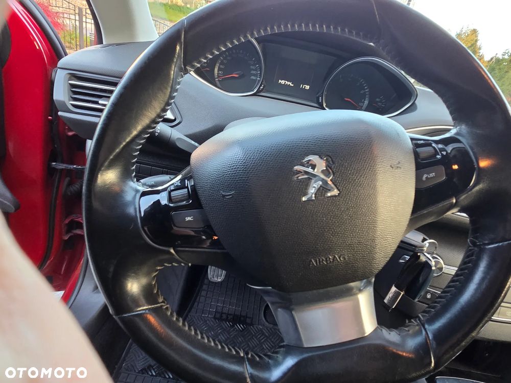 Peugeot 308 1.6 THP Active - 25