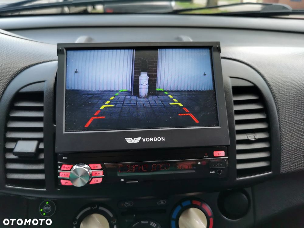 Nissan Micra 1.4 Active Luxury - 15