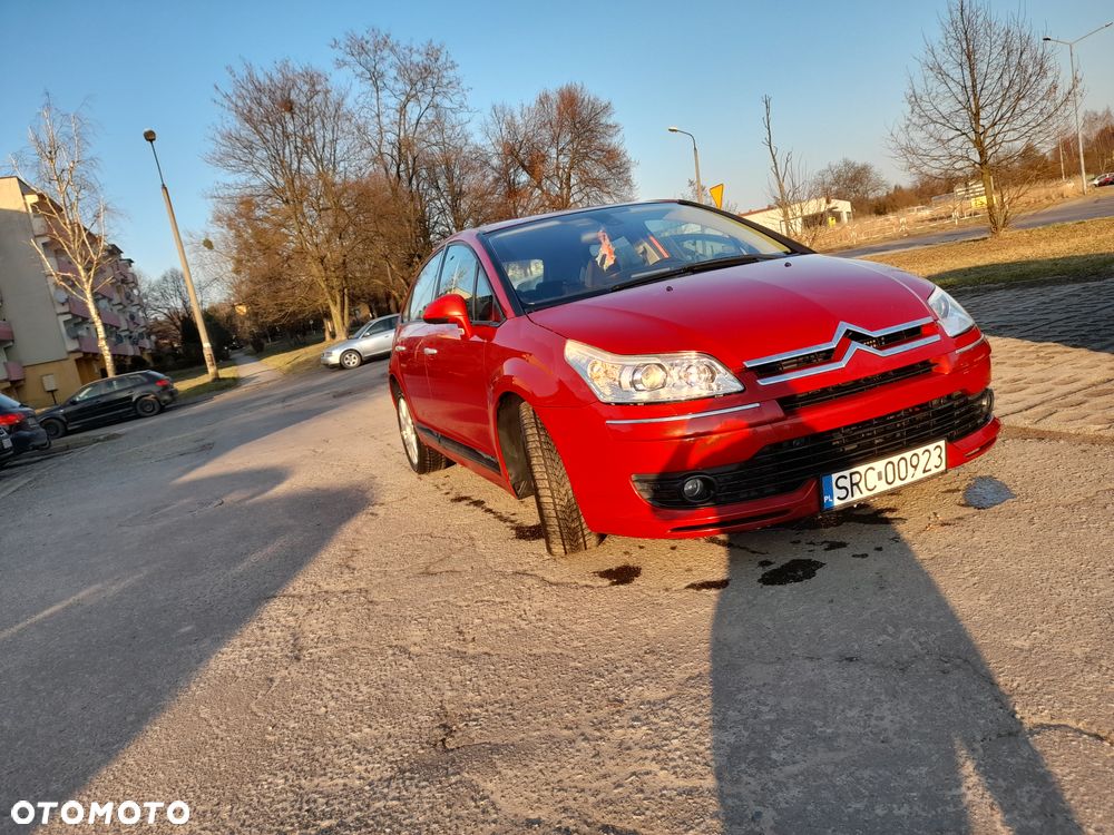 Citroën C4 2.0 HDi Exclusive - 4