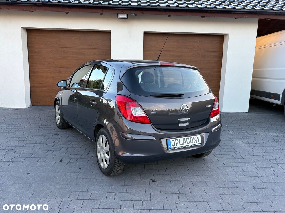 Opel Corsa 1.2 16V Edition / Active - 3