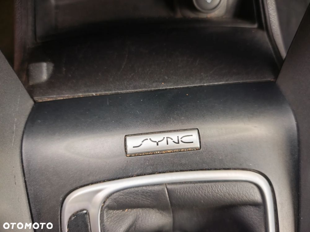 Ford Mondeo 2.0 TDCi Titanium PowerShift - 32