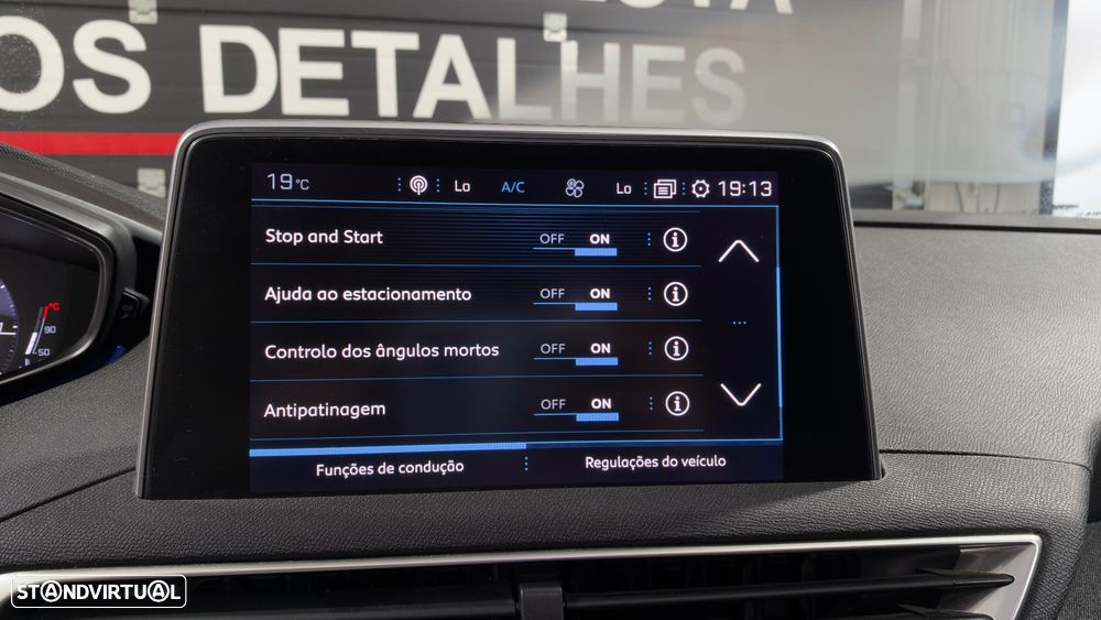 Peugeot 3008 PureTech 130 Stop & Start GPF EAT8 Allure - 26
