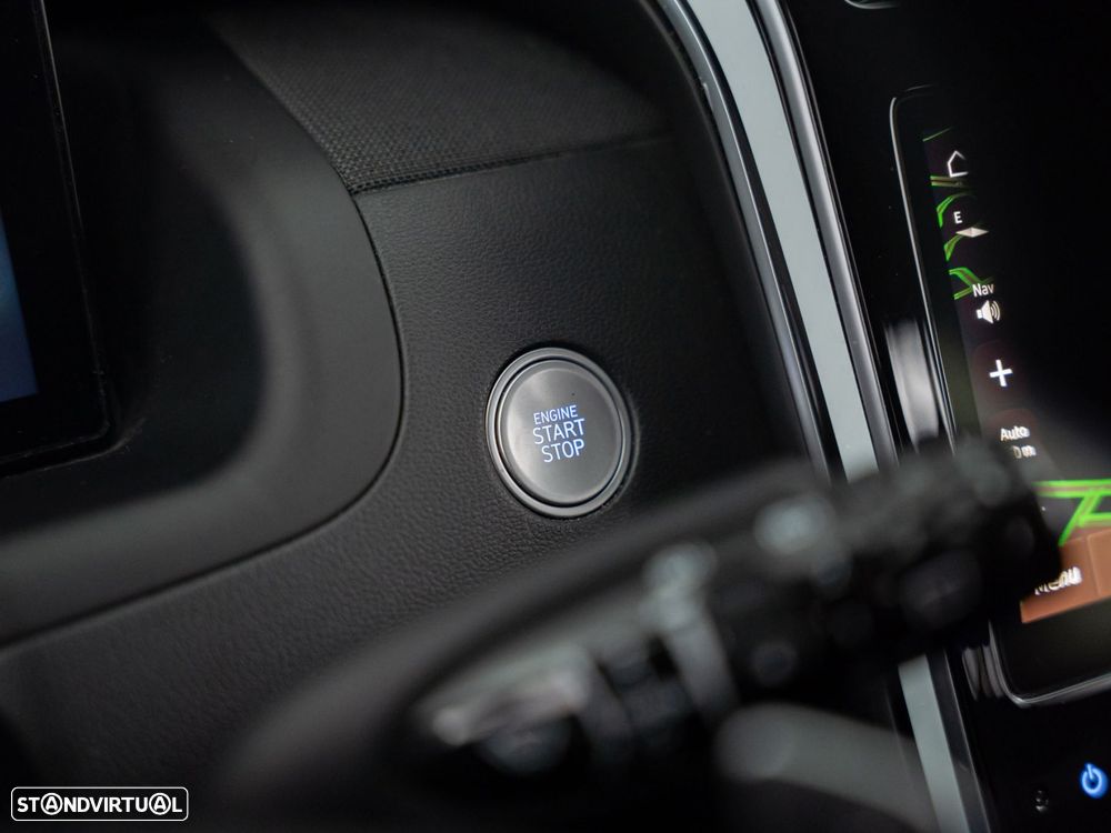 Hyundai Tucson 1.6 T-GDI HEV Vanguard - 25