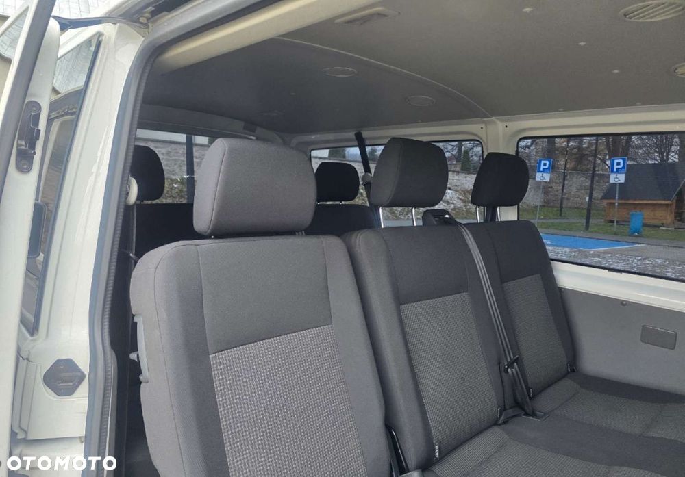 Volkswagen Transporter - 31