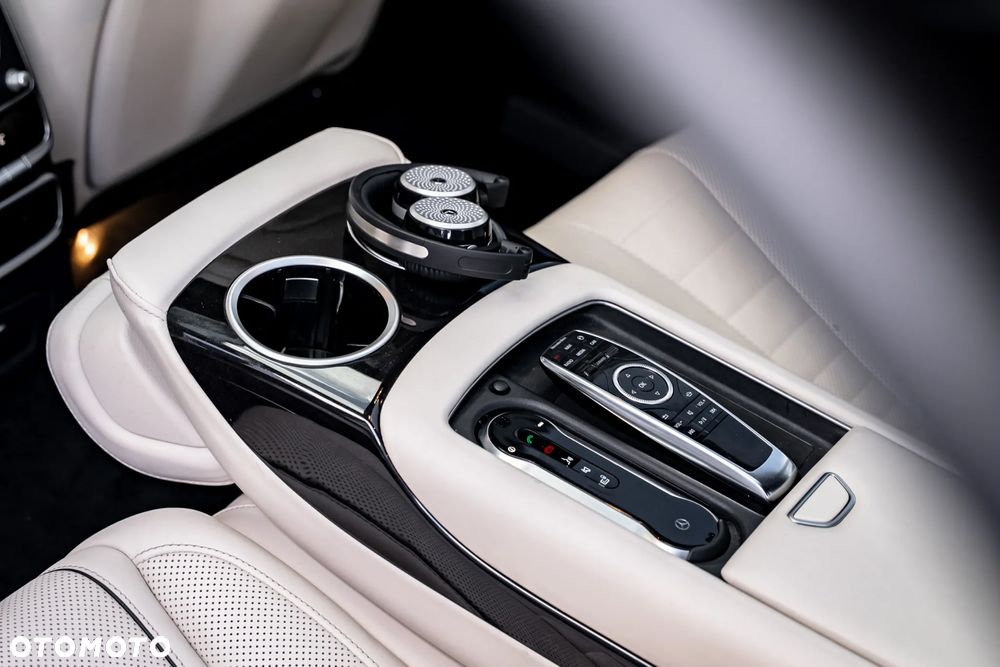 Mercedes-Benz Klasa S 450 4Matic L 9G-TRONIC - 33