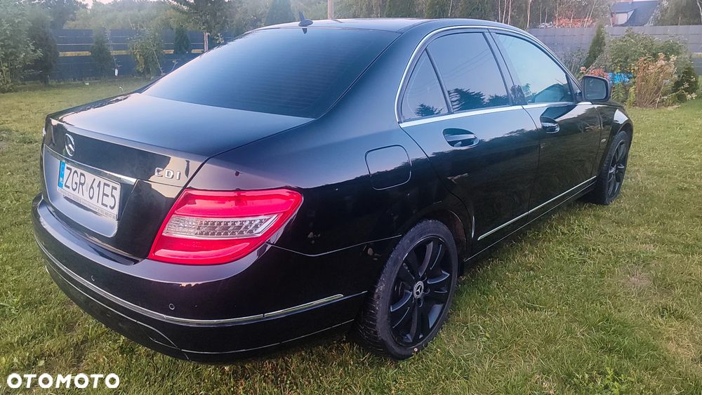 Mercedes-Benz Klasa C 220 CDI DPF Automatik Avantgarde - 9