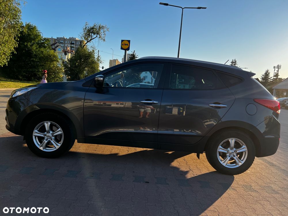 Hyundai ix35 2.0 CRDi 4WD Automatik Premium - 4