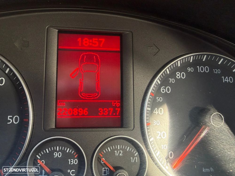 VW Golf Plus 1.9 TDi BlueM. Sport - 5