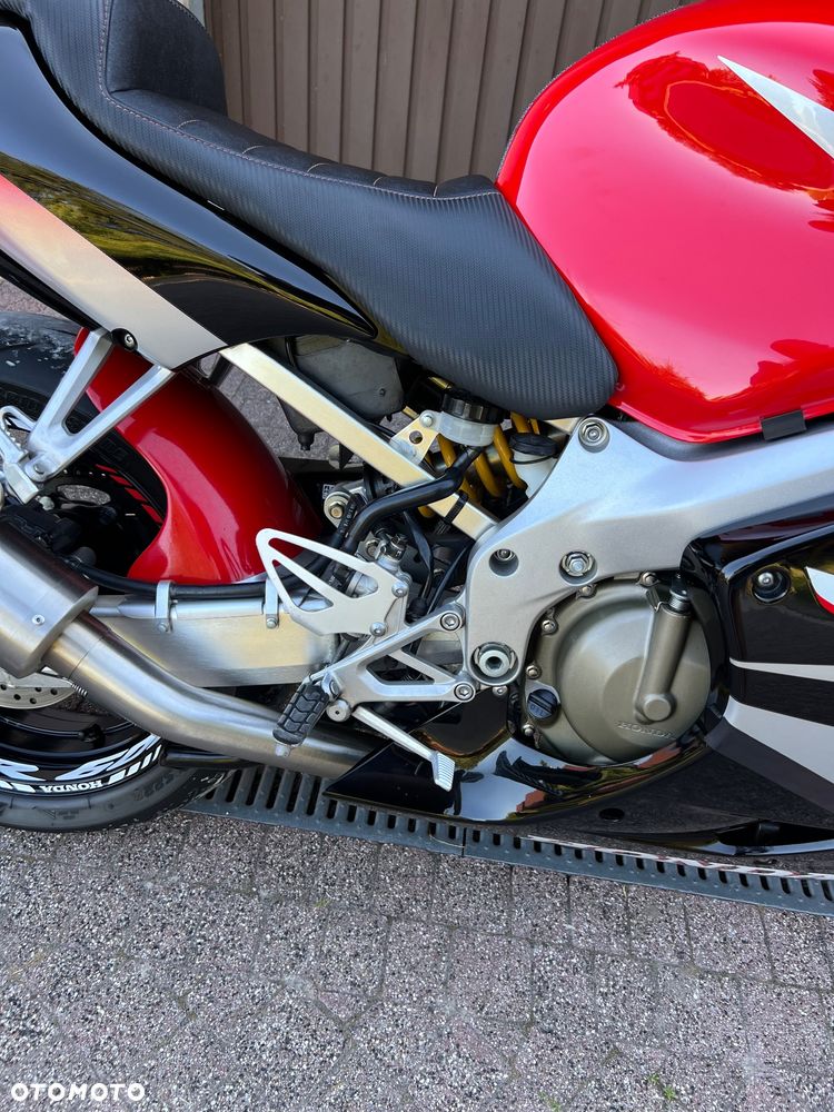 Honda CBR - 17