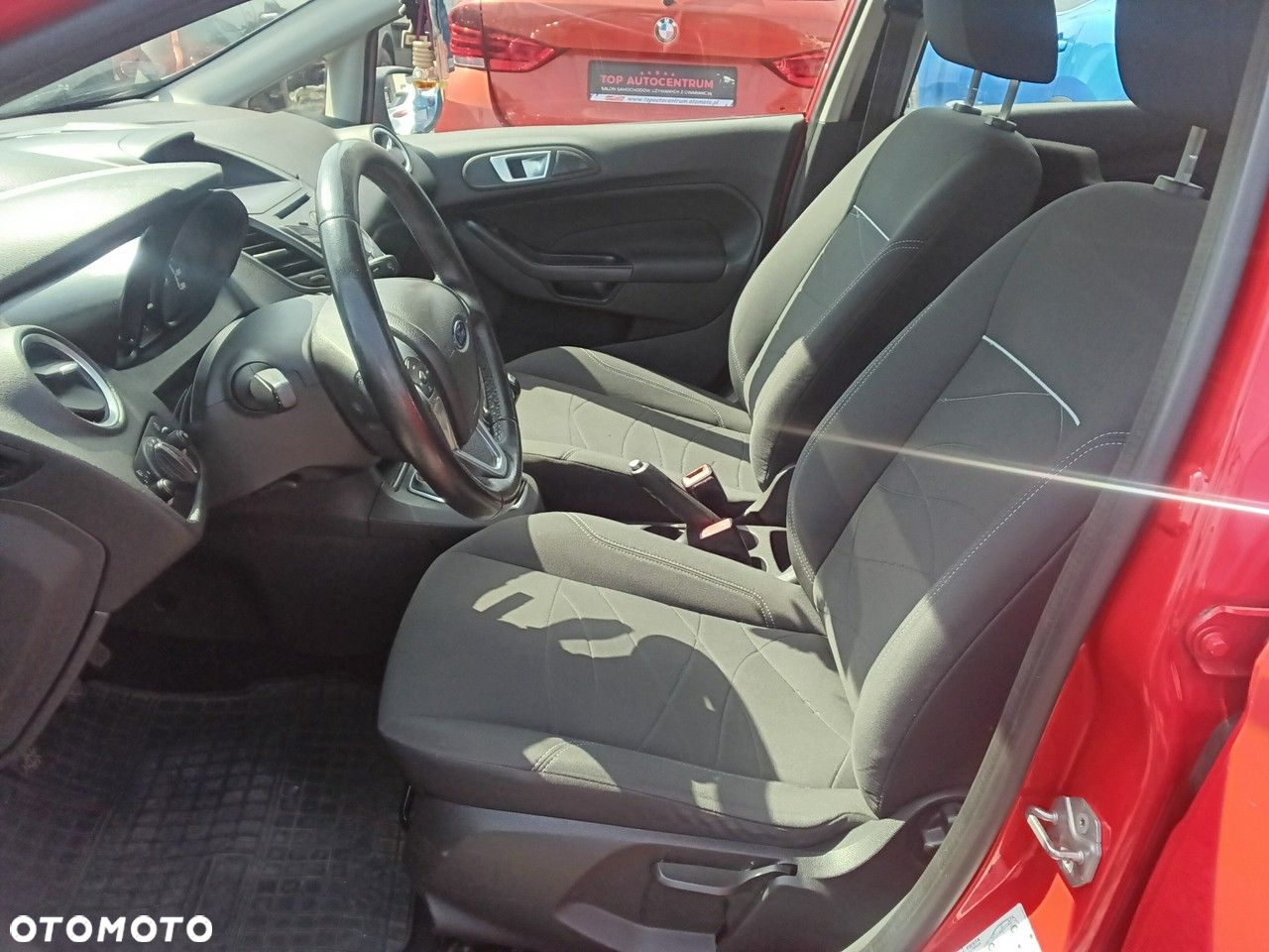 Ford Fiesta - 14
