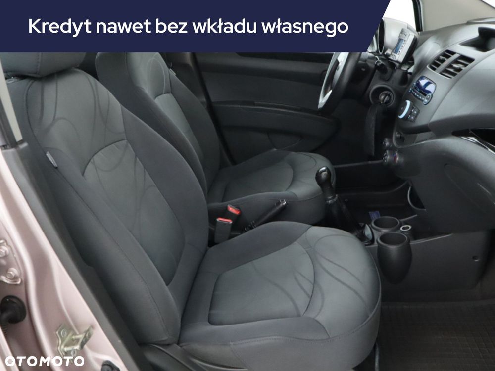 Chevrolet Spark - 11