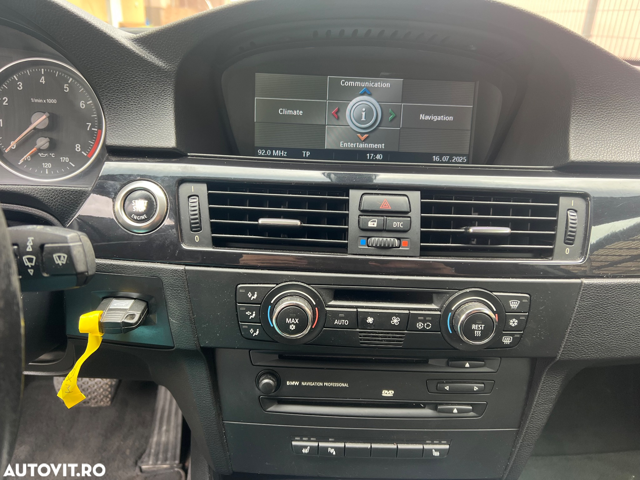 BMW Seria 3 325i Coupe Aut. - 18