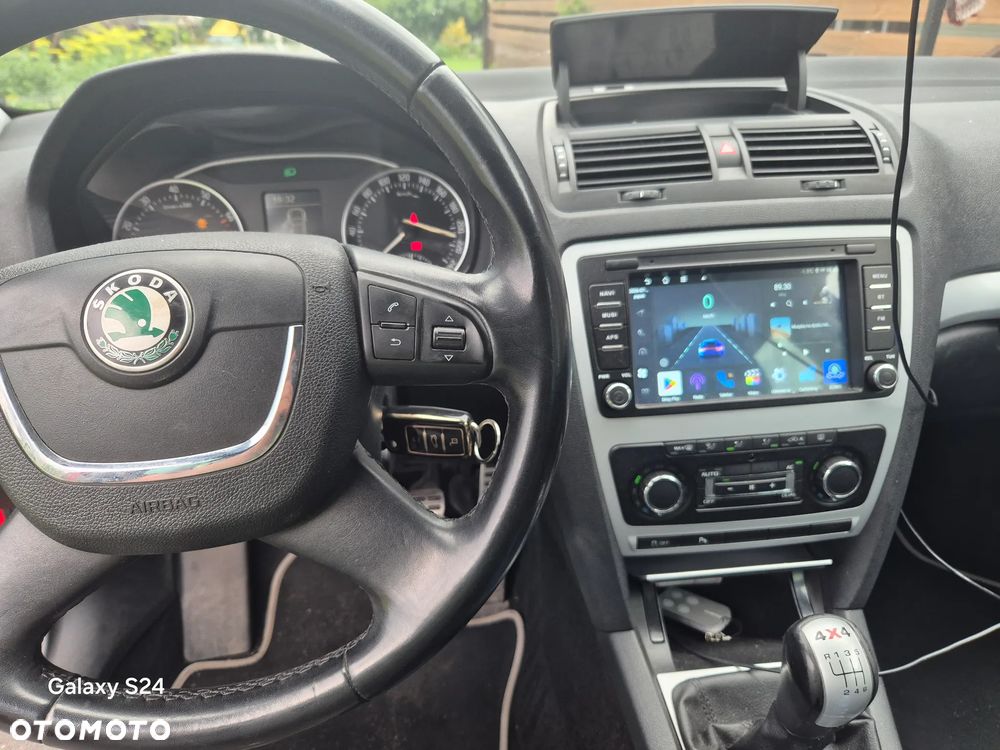 Skoda Octavia 1.8 TSI 4x4 Ambiente - 6