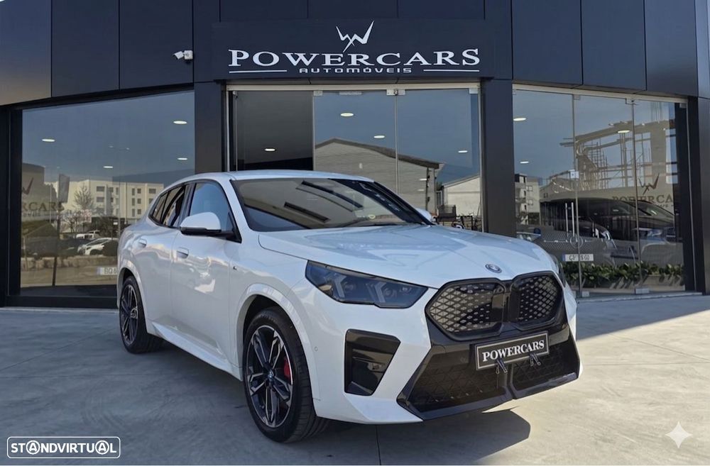 BMW iX2 eDrive20 Pack Desportivo M Pro - 4