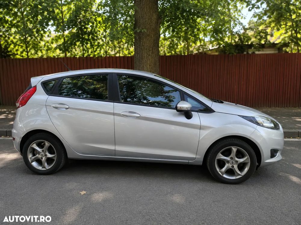 Ford Fiesta 1.0 Start Stop Titanium - 2