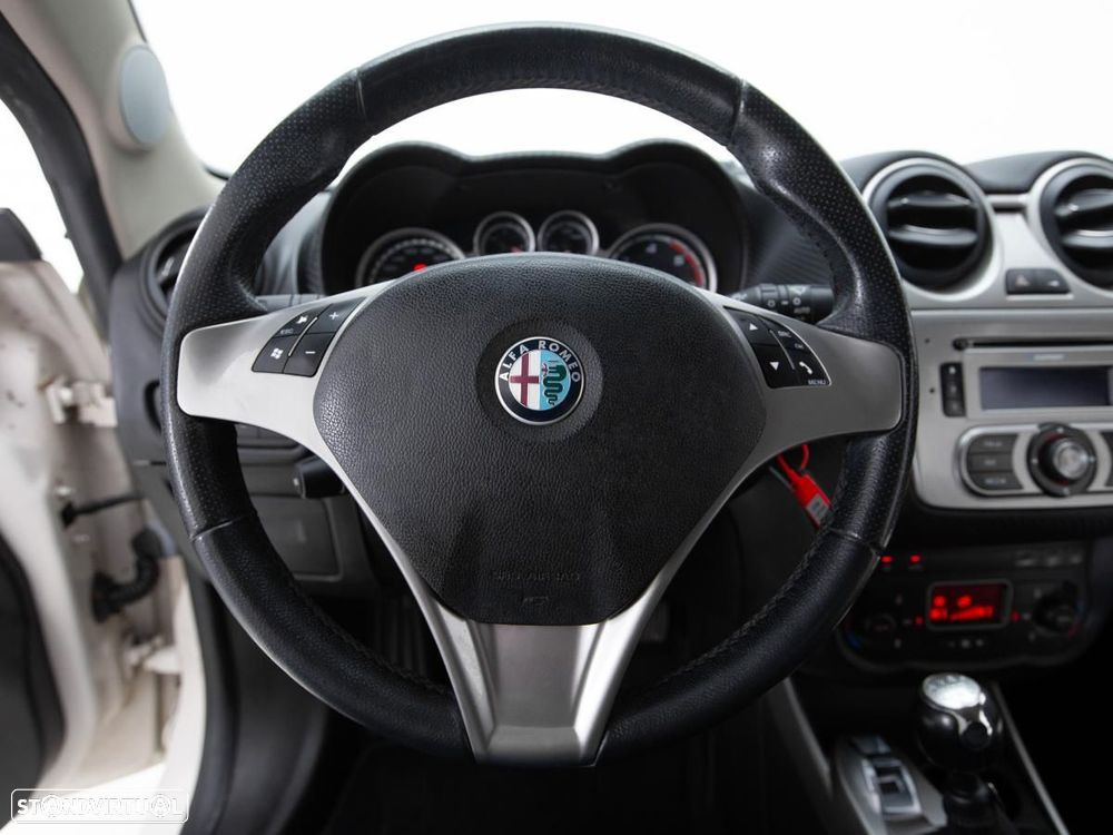 Alfa Romeo MiTo - 14