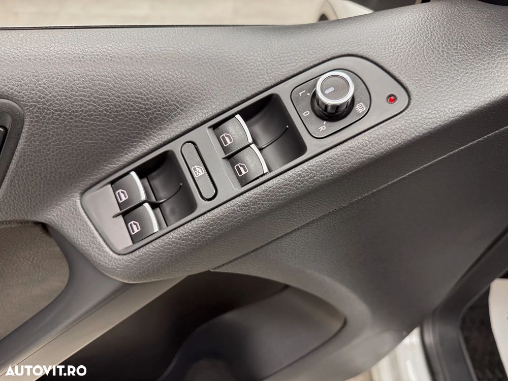 Volkswagen Tiguan 2.0 TDI 4Motion Sport & Style - 24