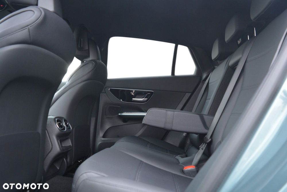 Mercedes-Benz GLC - 8