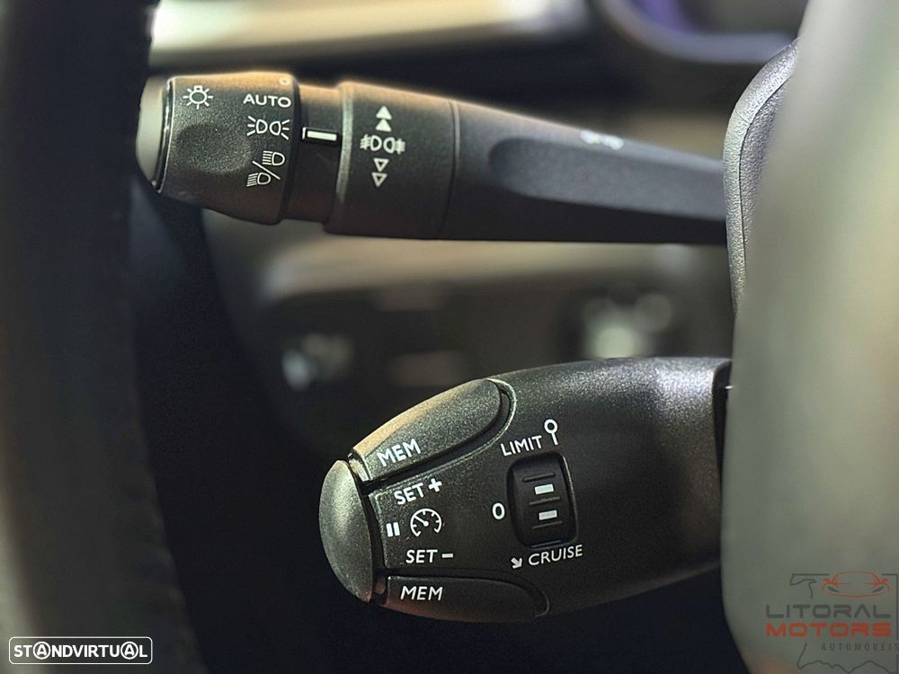 Citroën C3 1.2 PureTech Max EAT6 - 24