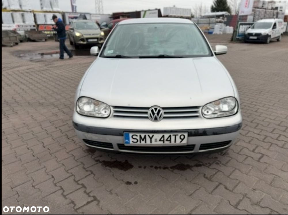 Volkswagen Golf 1.6 - 2