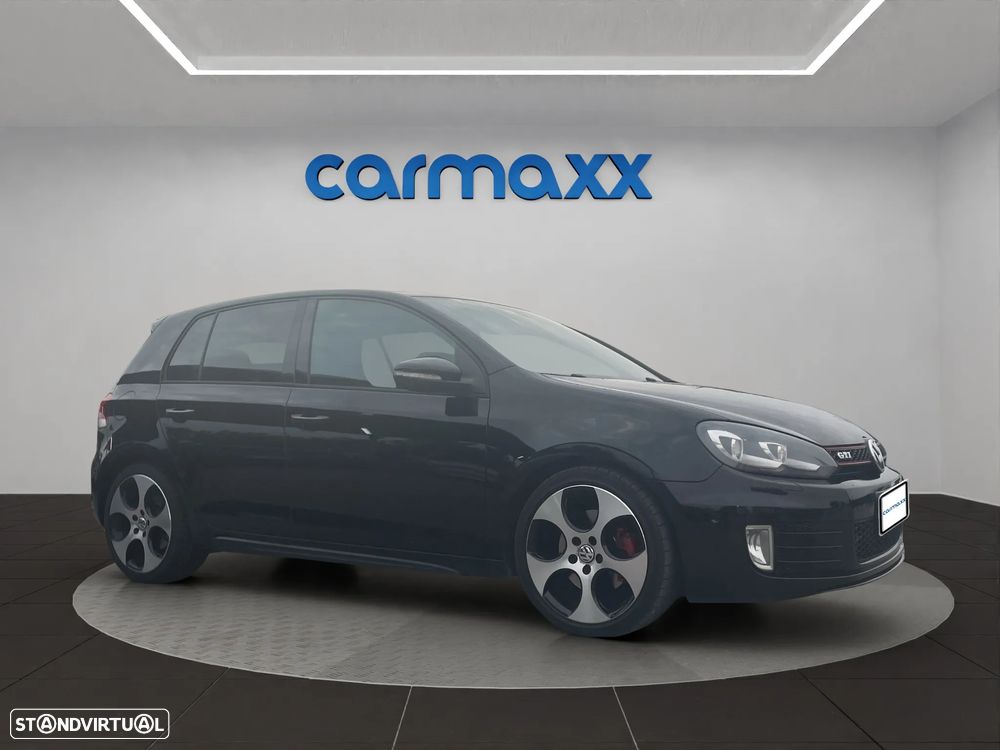 VW Golf 2.0 GTI - 8