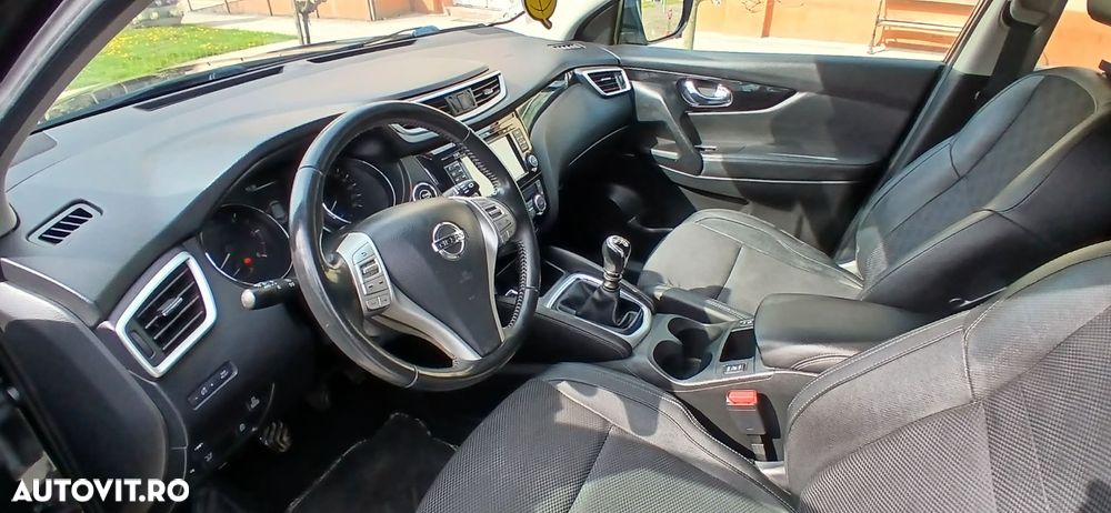 Nissan Qashqai 1.6 DCI ALL-MODE 4x4i TEKNA - 6